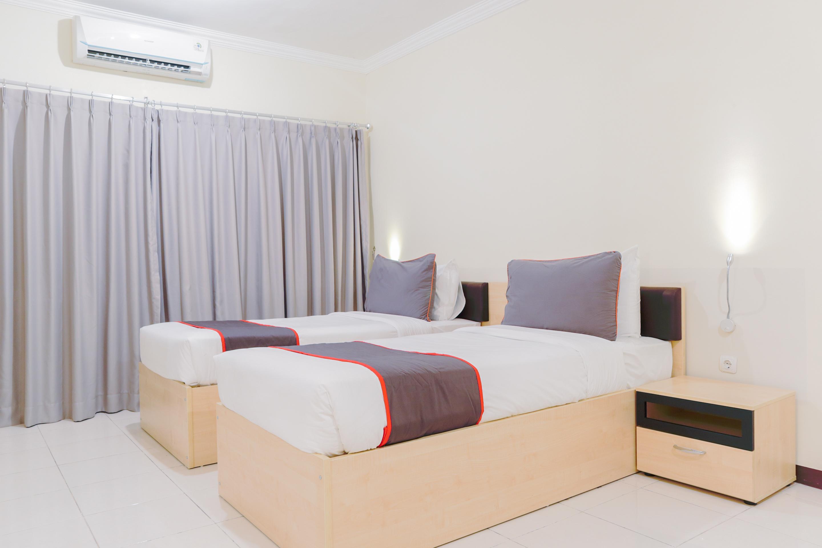 Collection O 6 Grand Palace Kemayoran Jakarta Exterior foto