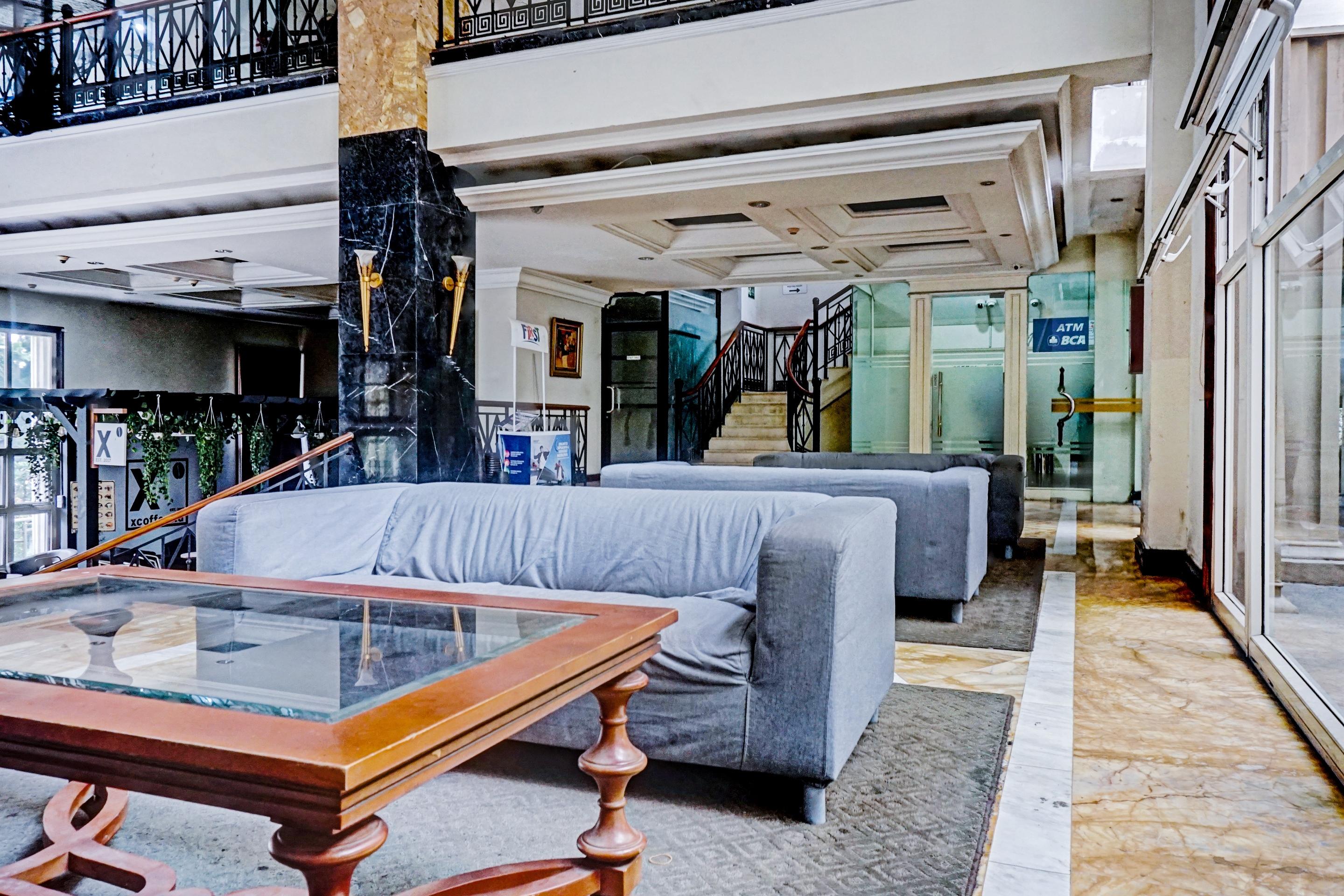Collection O 6 Grand Palace Kemayoran Jakarta Exterior foto